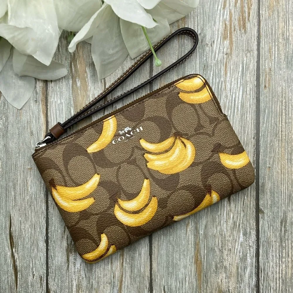 Coach Corner Zip Wristlet With Banana Print Bag Purse Wallet